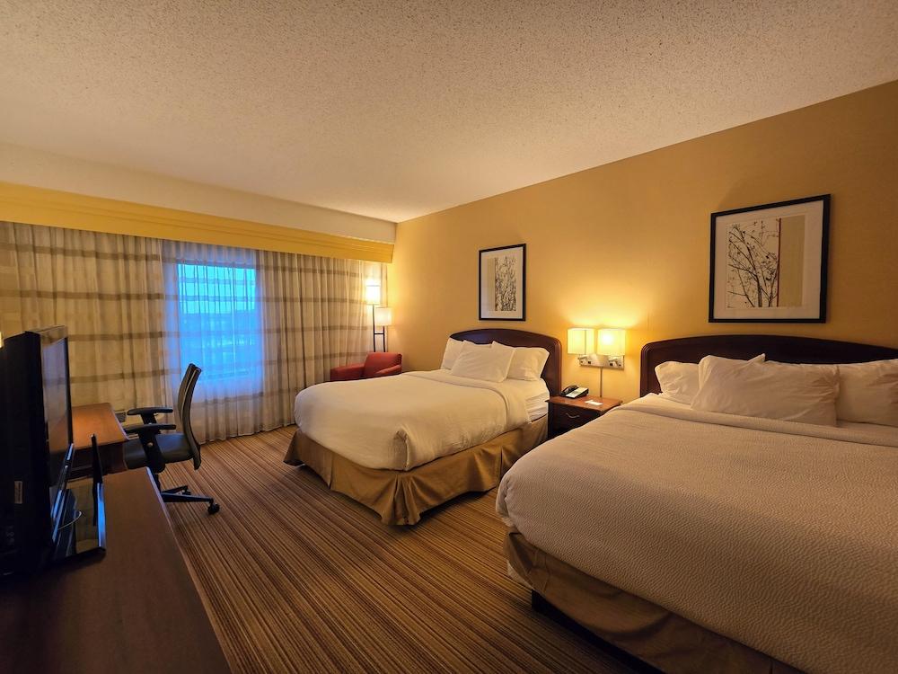 Country Inn & Suites by Radisson, Convention Center photo 14