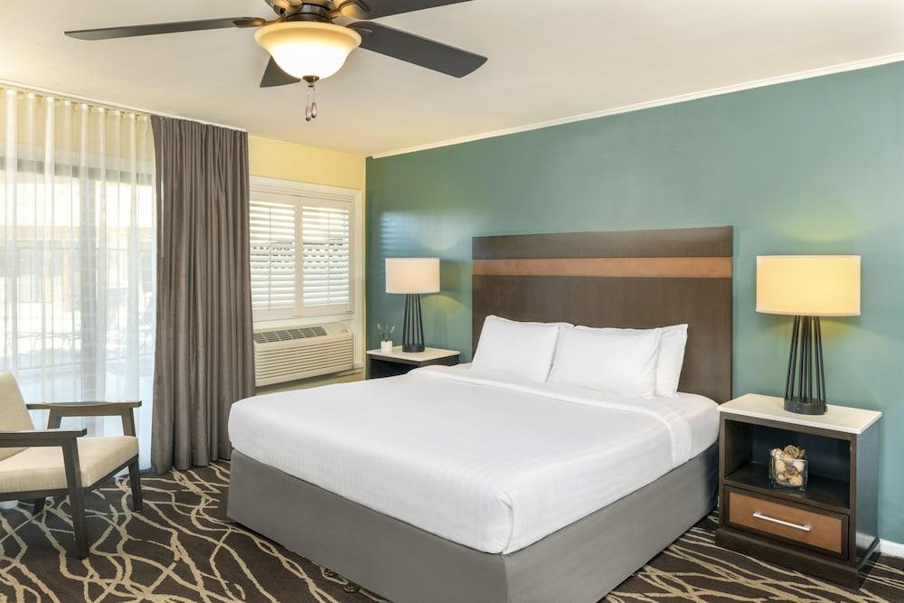 The Pierpont Inn photo 2
