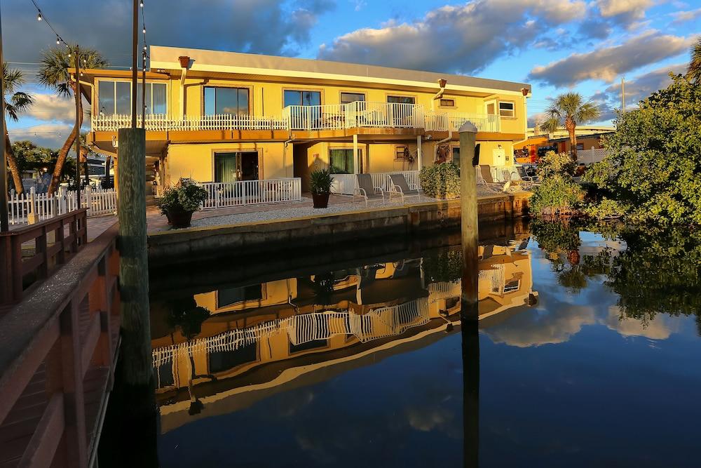 Bayview Plaza Waterfront Resort photo 22