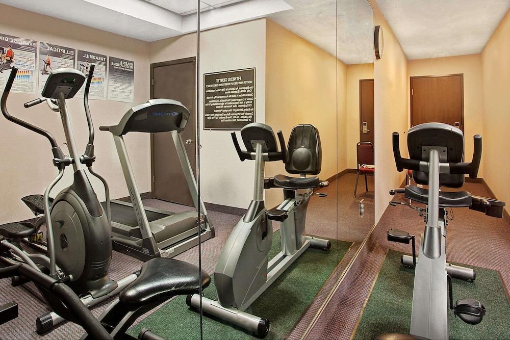 Ramada by Wyndham Pearl/Jackson Airport photo 15