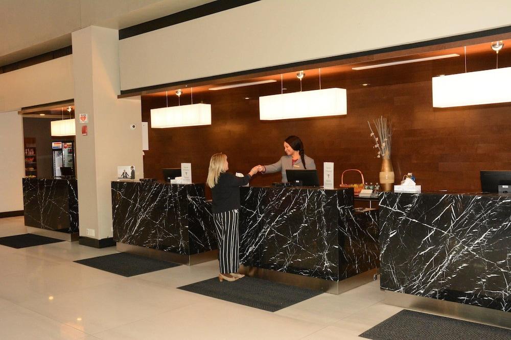 The Armon Stamford Hotel & Conference photo 5