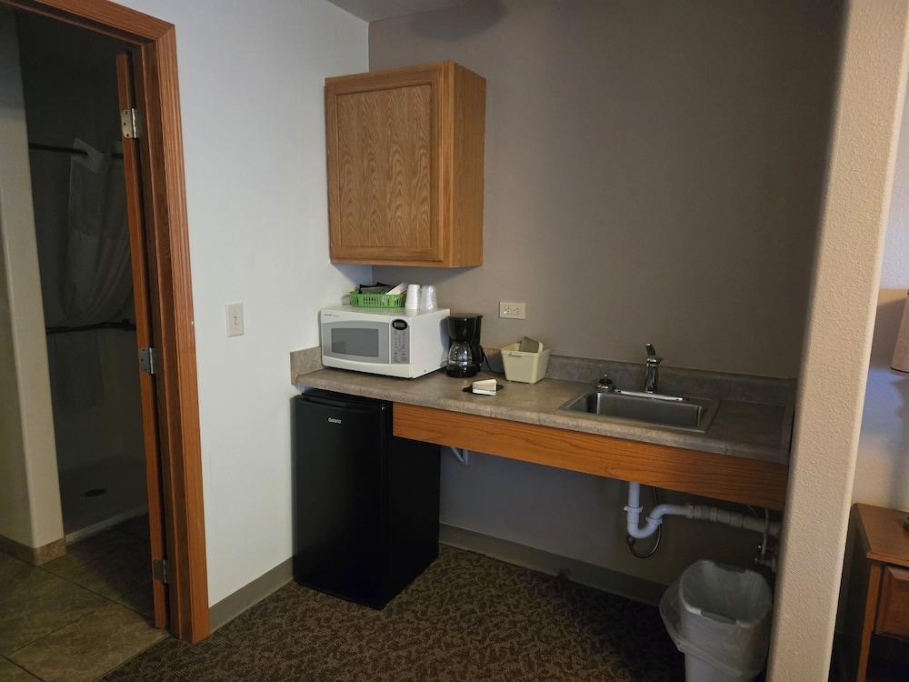 Hanks Reno Junction Lodge photo 1