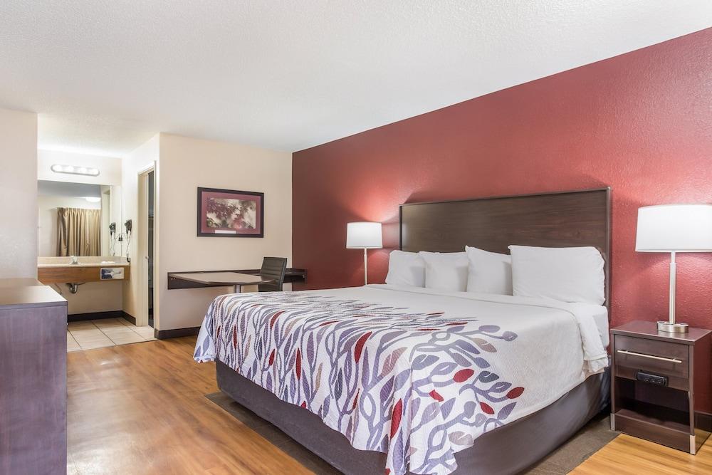 Red Roof Inn Albuquerque - Midtown photo 26