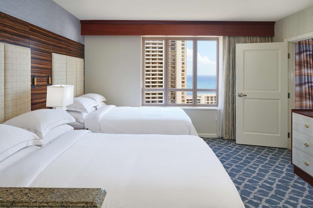 Hilton Grand Vacations Club Grand Waikikian Honolulu photo 14