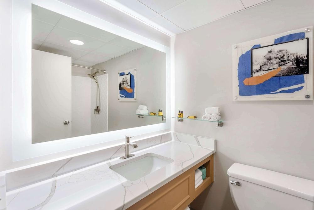 Best Western Plus Heritage Rail Inn & Suites photo 31