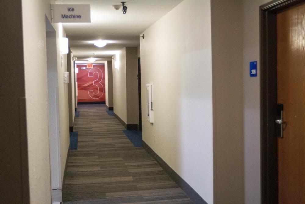 Holiday Inn Express Oneill by IHG photo 46