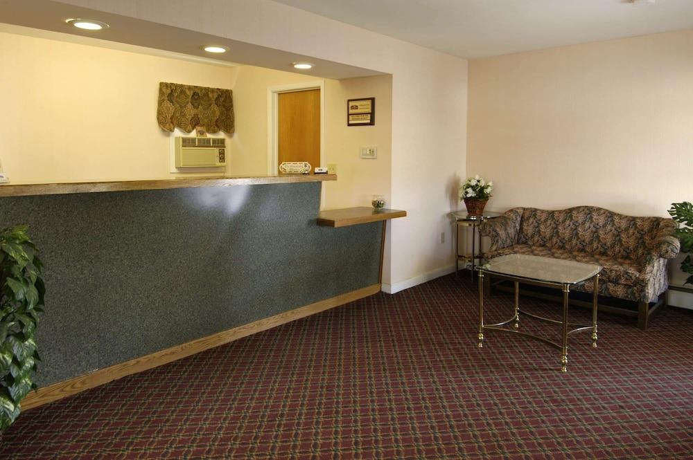 Howard Johnson by Wyndham Williamstown photo 3