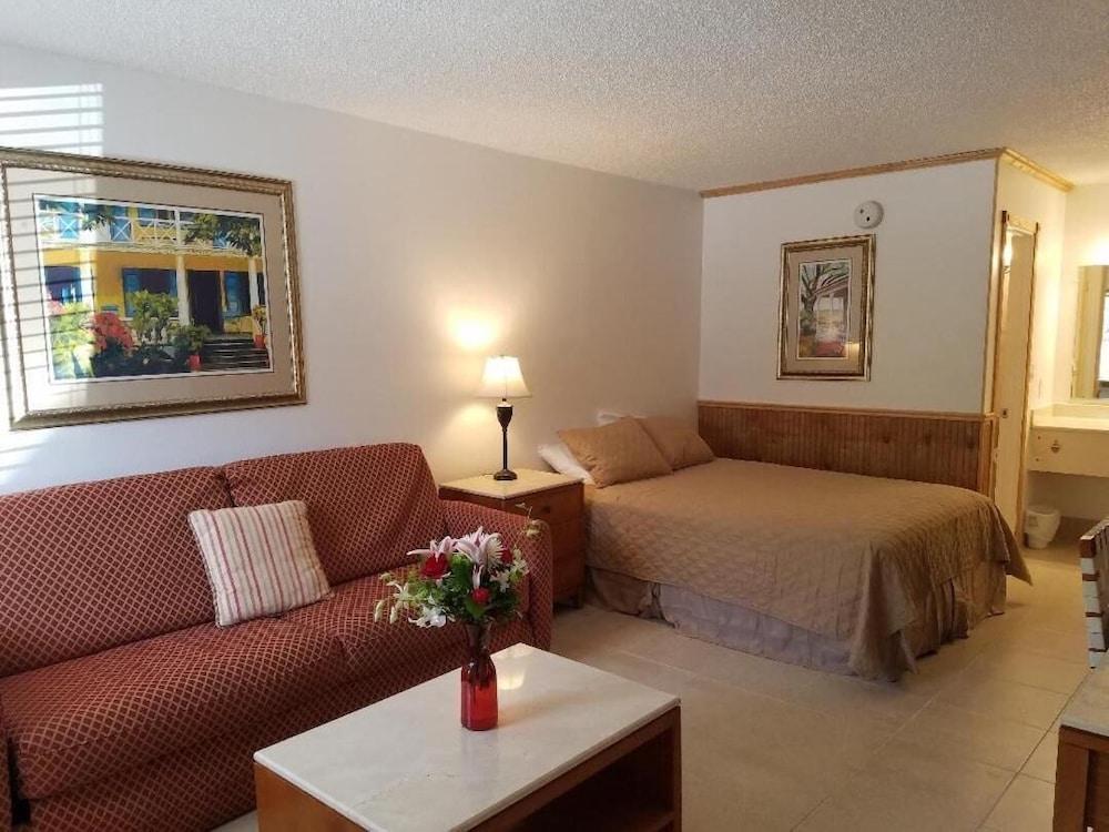 Extended Stay Brunswick photo 12
