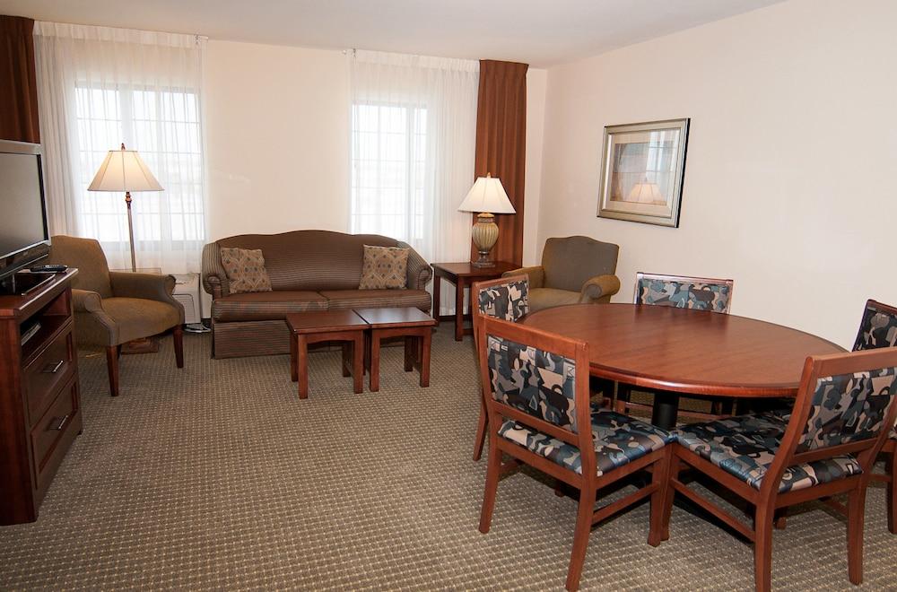 Staybridge Suites Wichita by IHG photo 11