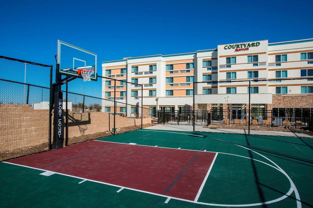 Courtyard by Marriott Dallas Midlothian-Midlothian Conf Ctr photo 22