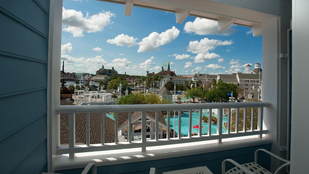 Disney's Yacht Club Resort photo 48