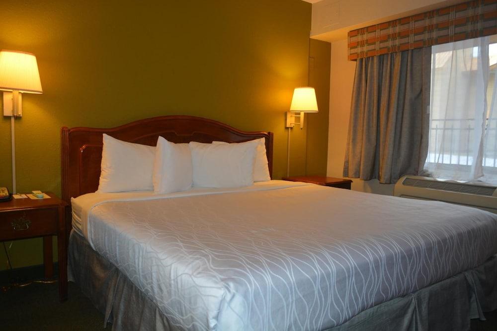 Chicago Lake Shore Hotel photo 12