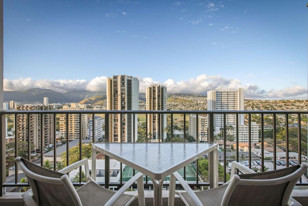 Aston Waikiki Sunset photo 33