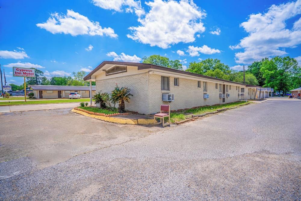 Cypress Inn Motel By OYO West Monroe I-20 photo 1