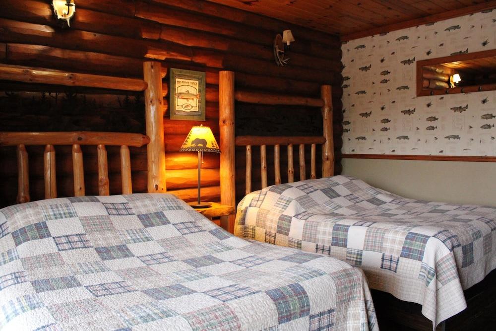 Cedar Lodge and Settlement photo 33