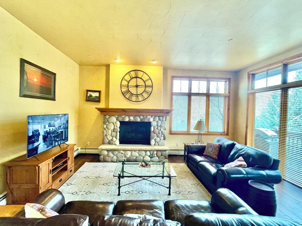 Arrowhead Village, A Vail Resorts Property photo 31