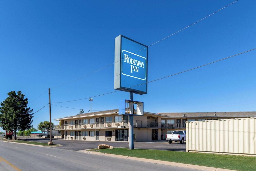 Rodeway Inn Midland South photo 1