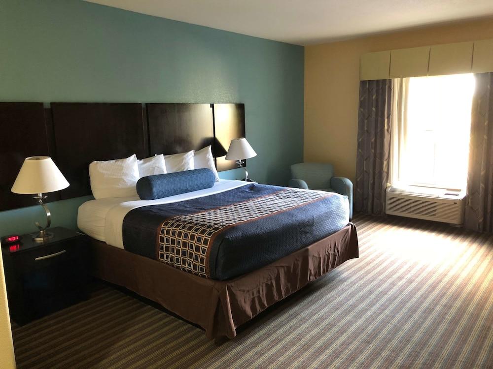 Best Western Plus Goodman Inn & Suites photo 8