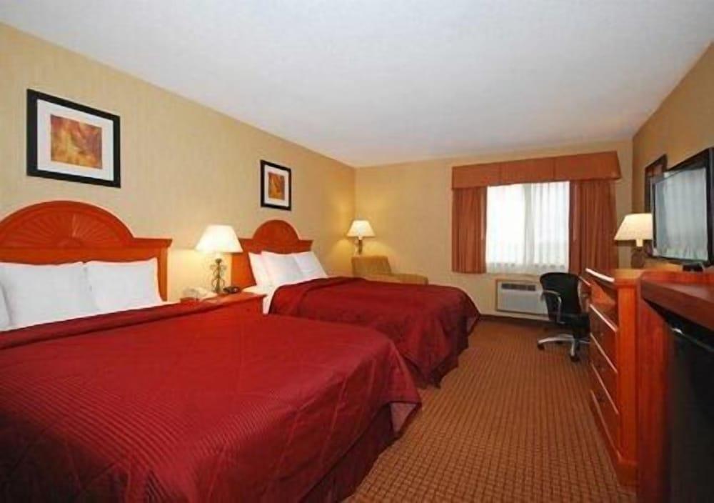 Quality Inn Sidney photo 6
