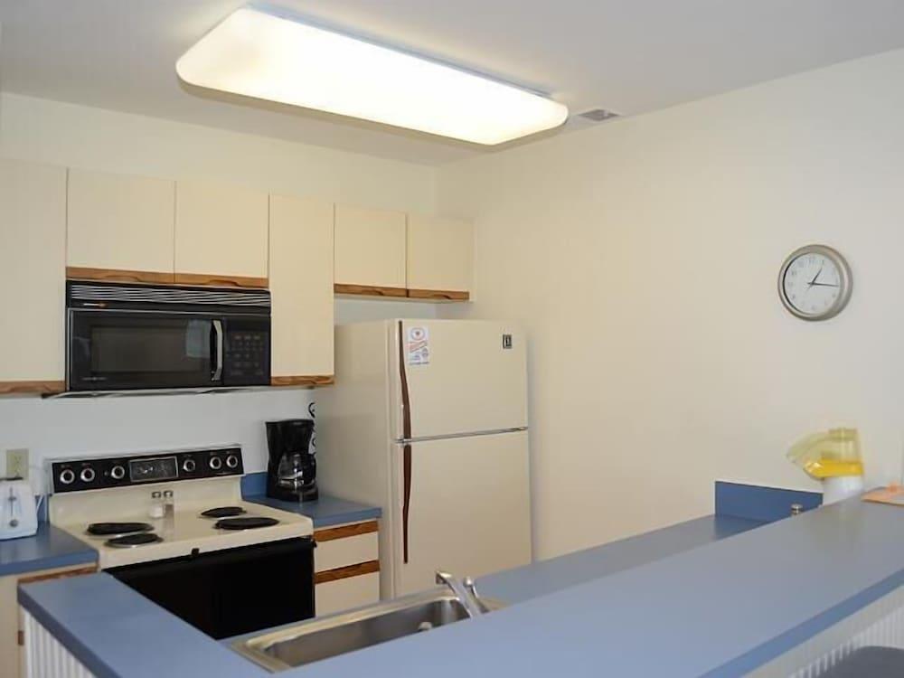 Beach Condominium Hotel photo 50