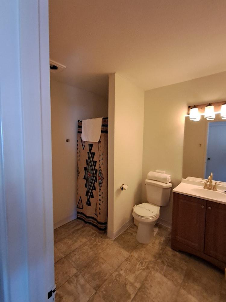 Southwest Motel photo 14