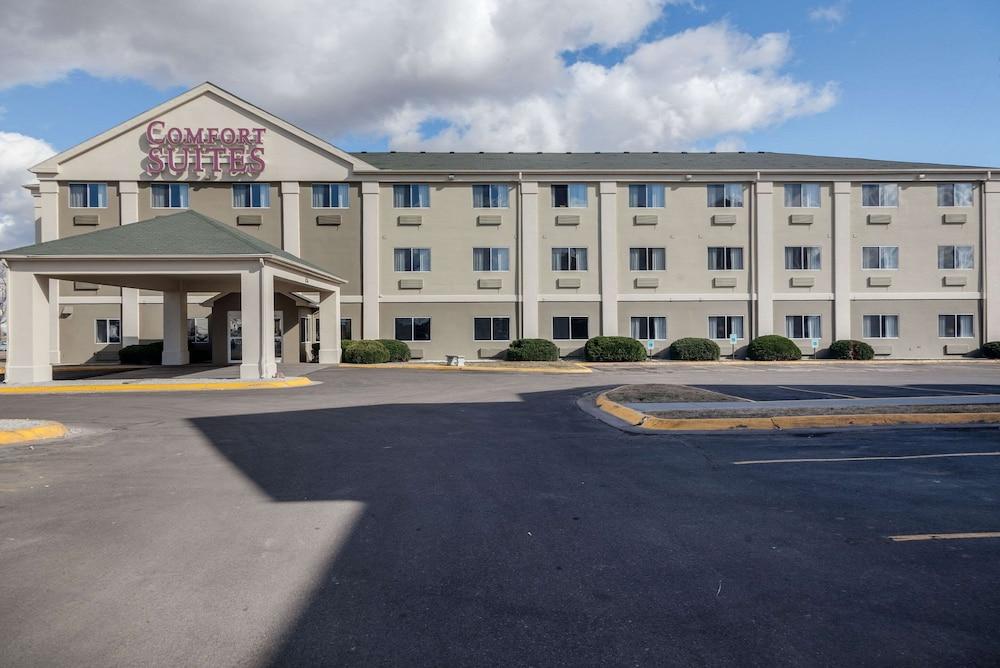 Comfort Suites Lincoln North photo 22