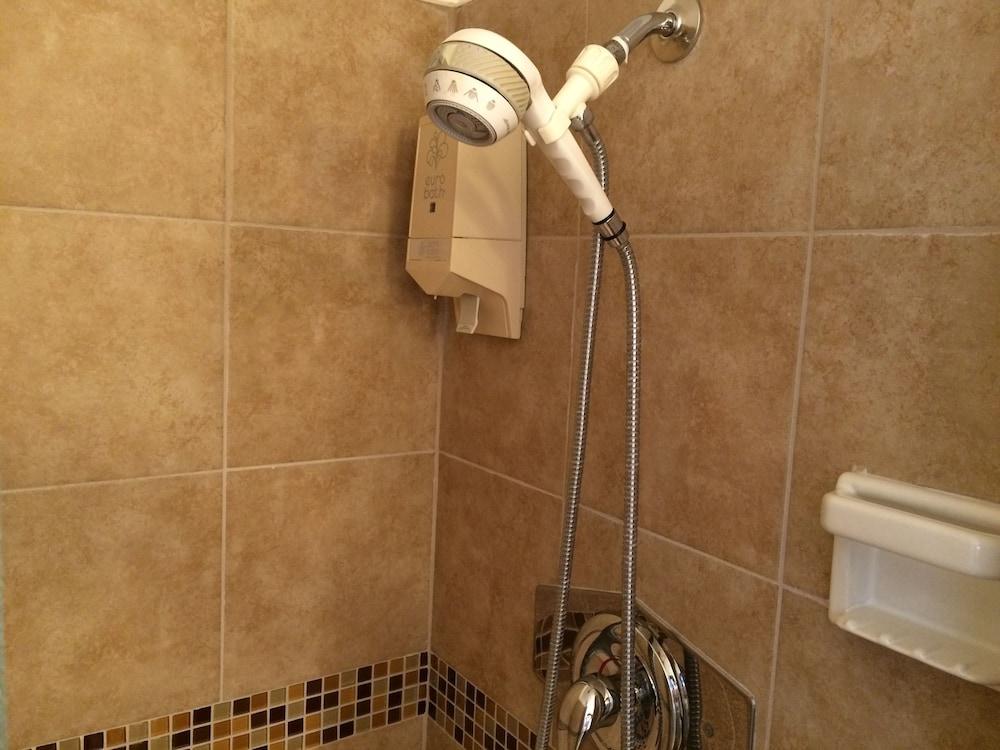 Sundown Inn photo 46