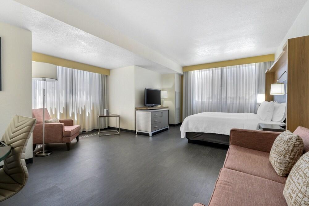 Holiday Inn Orlando International Dr-ICON by IHG photo 24