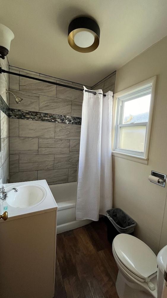 Virginian Hotel photo 28