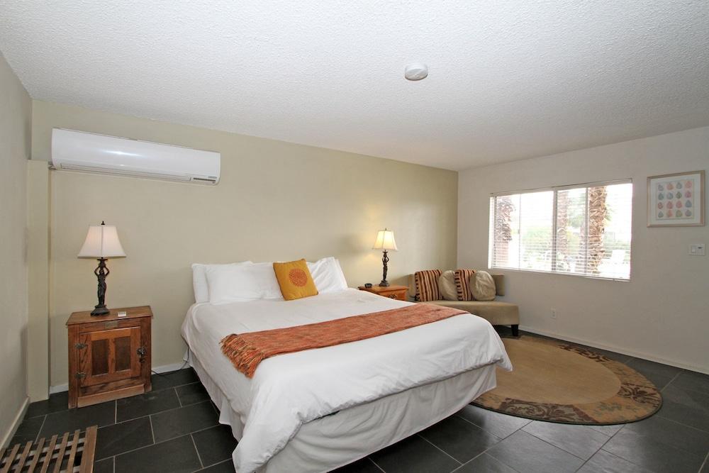 Lido Palms Resort and Spa (Adults Only) photo 5
