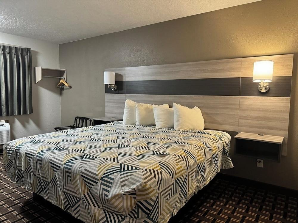 Motel 6 North Sioux City, SD – I-29 North photo 19