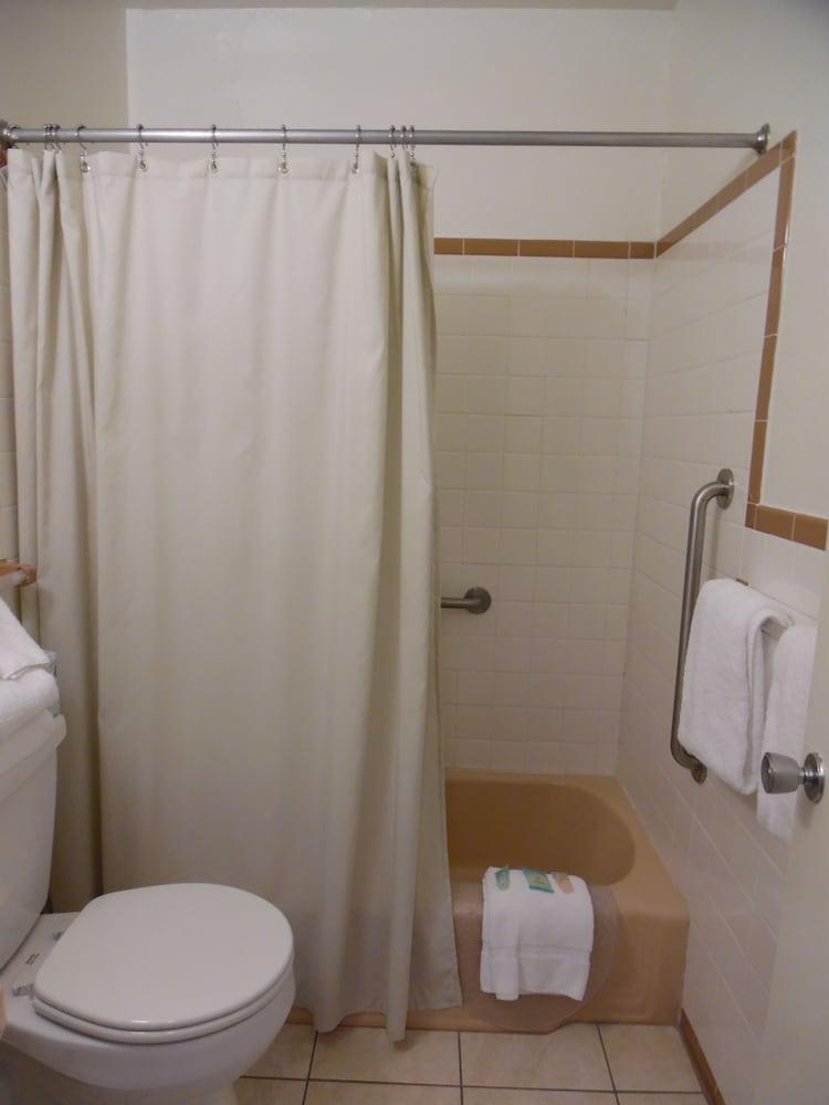 Wachapreague Inn photo 74