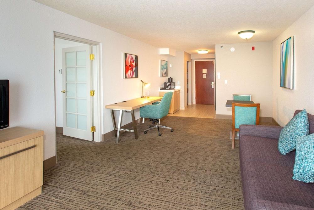 Hilton Garden Inn Jacksonville Airport photo 33