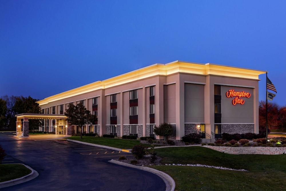 Hampton Inn Milwaukee-Airport photo 24