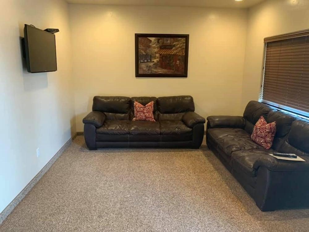 CB&M Executive Suites photo 39
