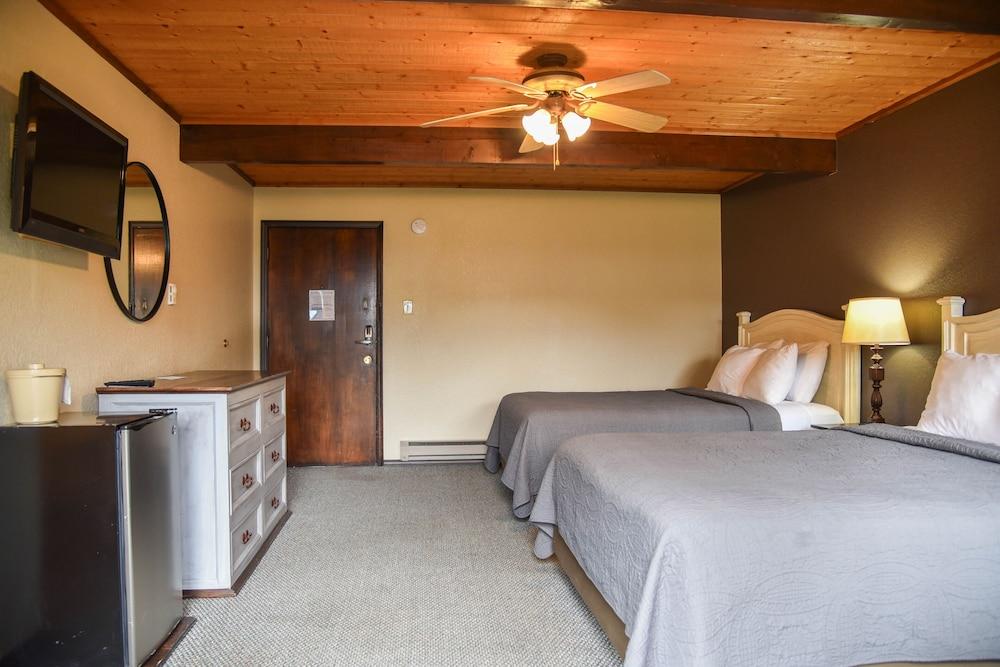 Alpine Lodge photo 27