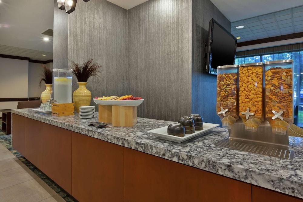 Hotel Auburn Hills photo 23