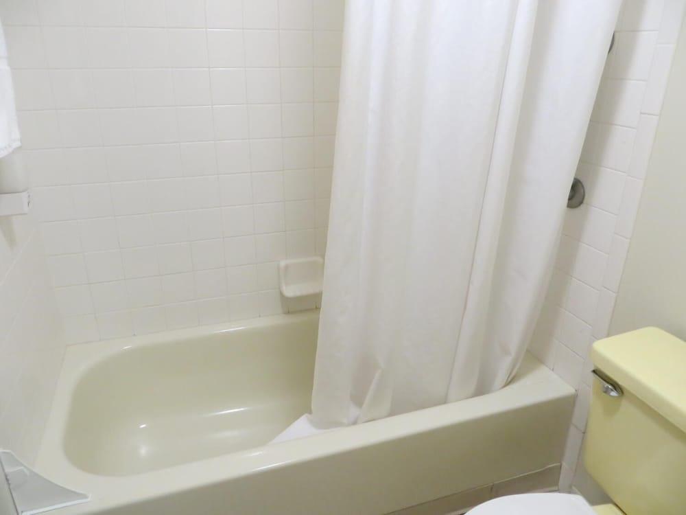 The Central Motel photo 25