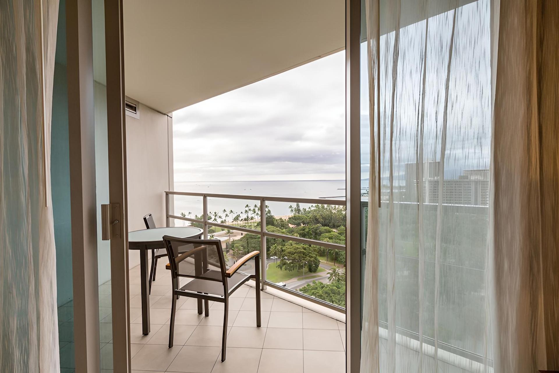 Jet Luxury @ The Trump Waikiki photo 74