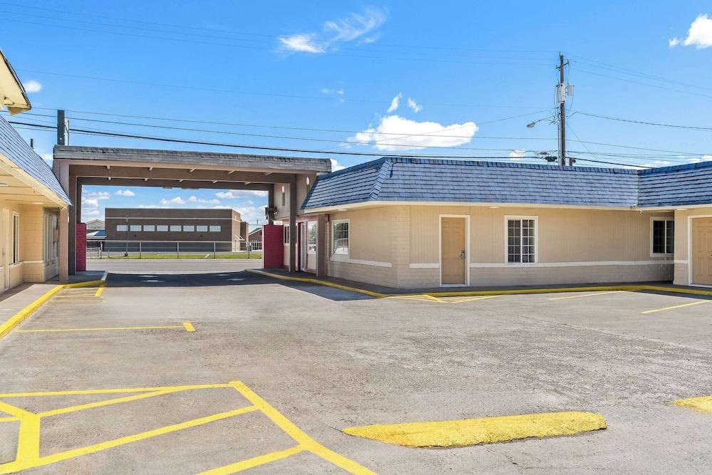 Rodeway Inn Hermiston - Umatilla photo 41