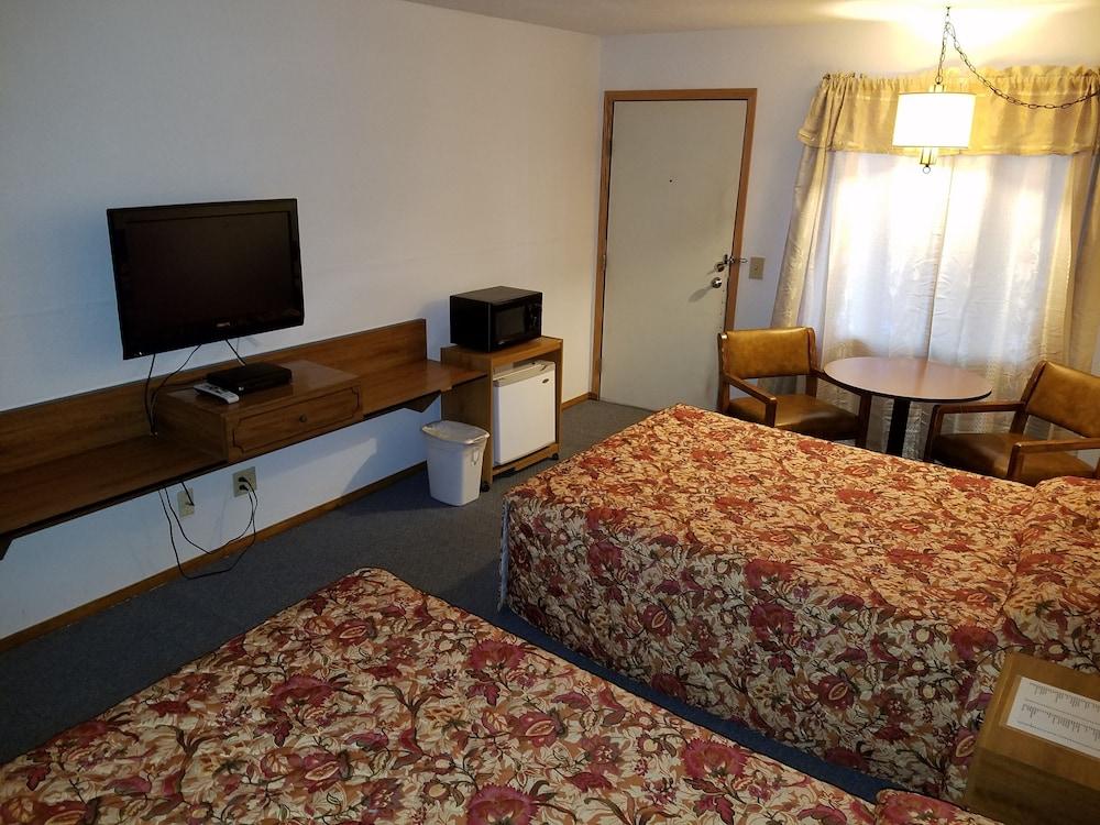 Moorcourt Motel photo 29
