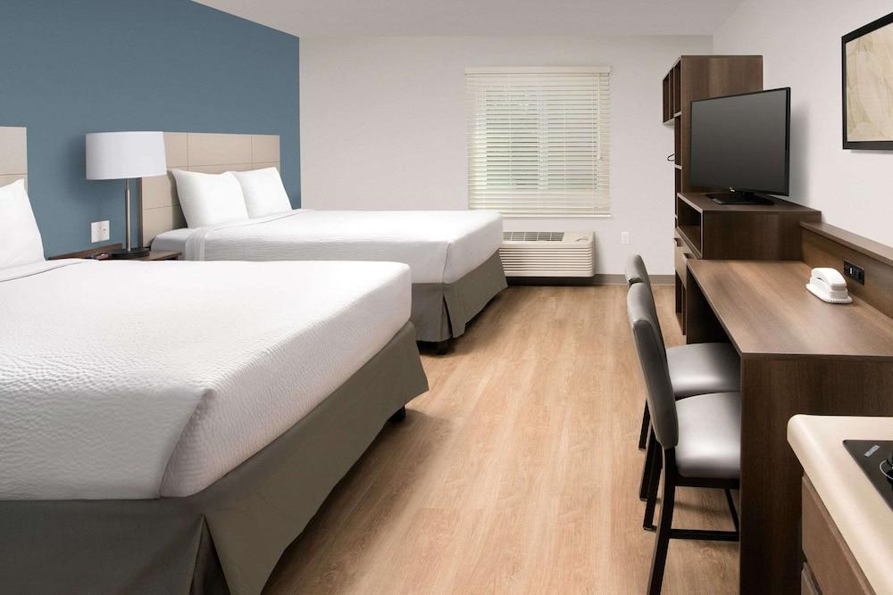 WoodSpring Suites San Antonio Stone Oak photo 14