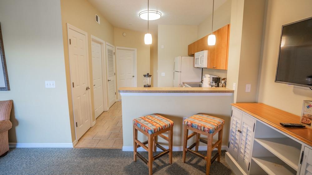 Barefoot Suites photo 22
