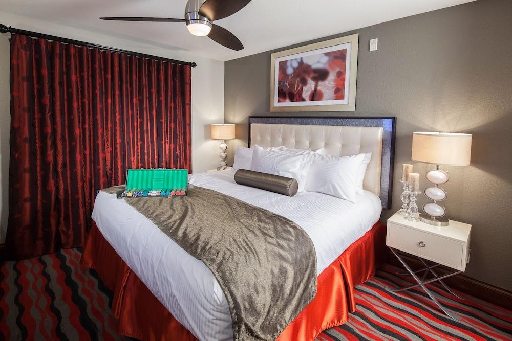 Holiday Inn Club Vacations at Desert Club Resort by IHG photo 2