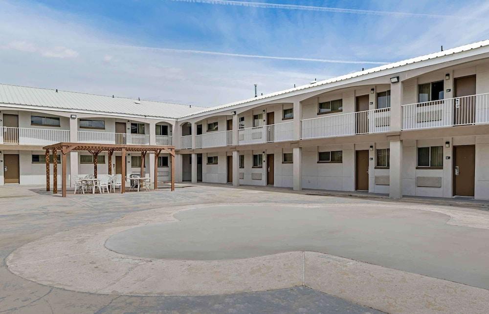 Extended Stay America Select Suites - Odessa photo 24