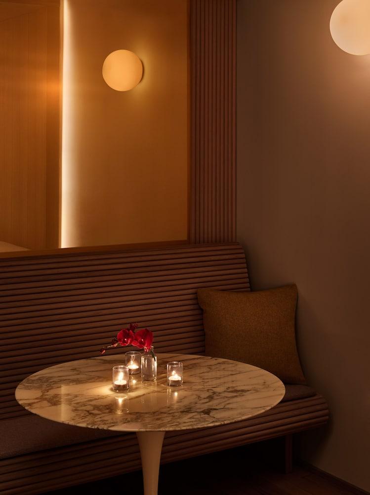 PUBLIC, an Ian Schrager hotel photo 16