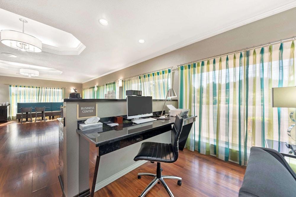 Best Western Post Oak Inn photo 22