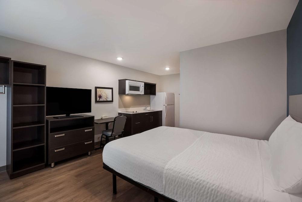 WoodSpring Suites Orlando West - Clermont photo 18