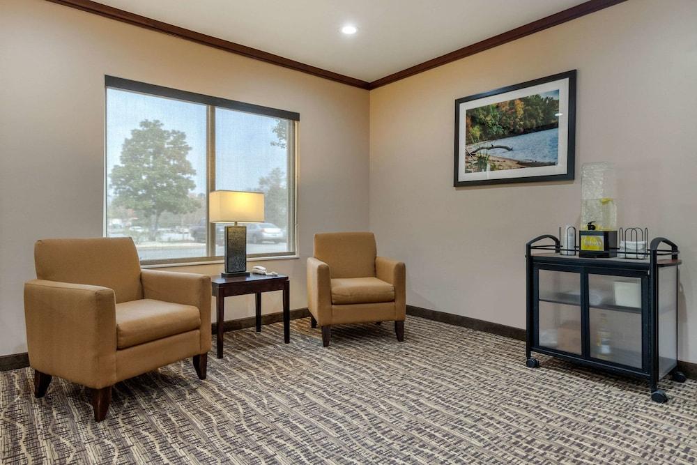 Comfort Inn & Suites Camden photo 5