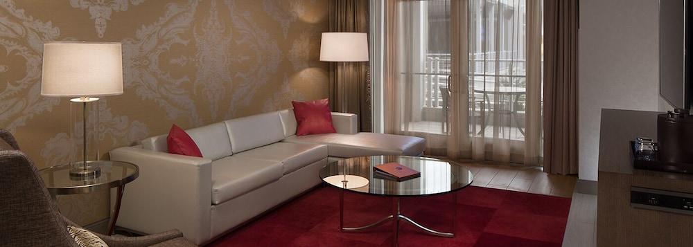Wind Creek Casino & Hotel Montgomery photo 10